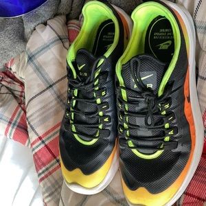 Nike air max “Axis” Sunset. Great for summertime. Very comfortable. Great shoe!